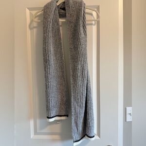 NWT Gray Knit Scarf with Black and White Trim